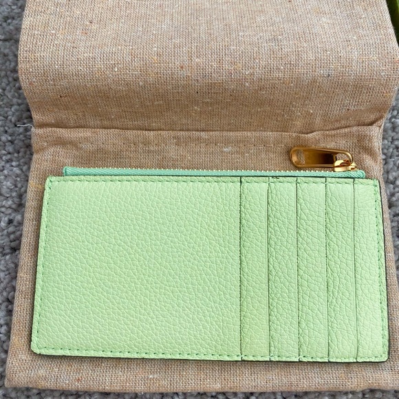 Rare Japan Limited Gucci Logo Zip Card Case - Picture 2 of 13